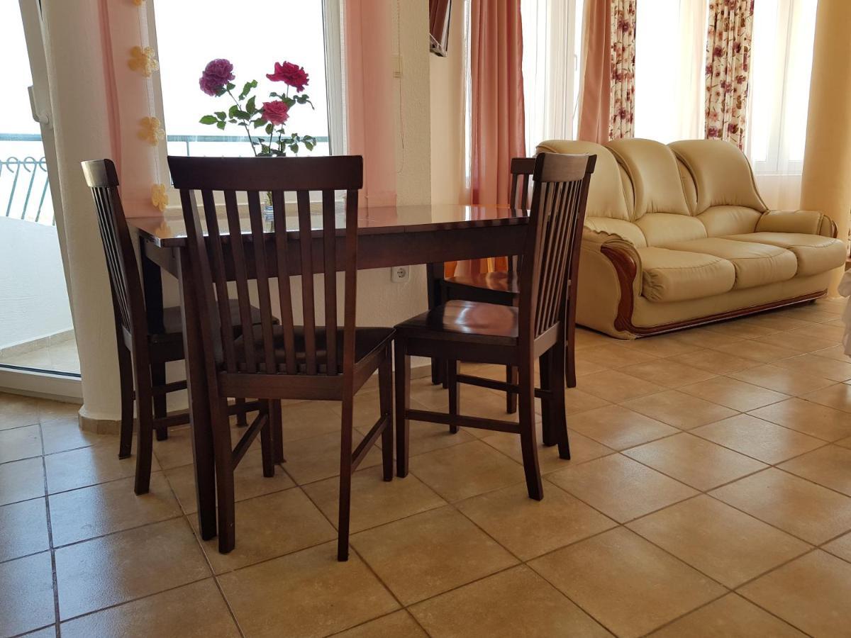 Sunny Island Obzor Hotel Bagian luar foto
