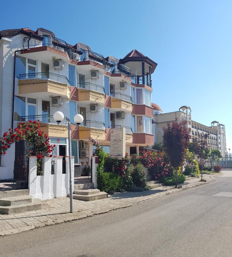 Sunny Island Obzor Hotel Bagian luar foto