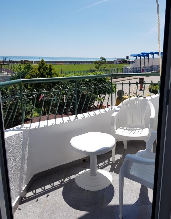 Sunny Island Obzor Hotel Bagian luar foto