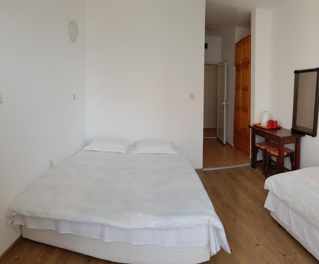 Sunny Island Obzor Hotel Bagian luar foto