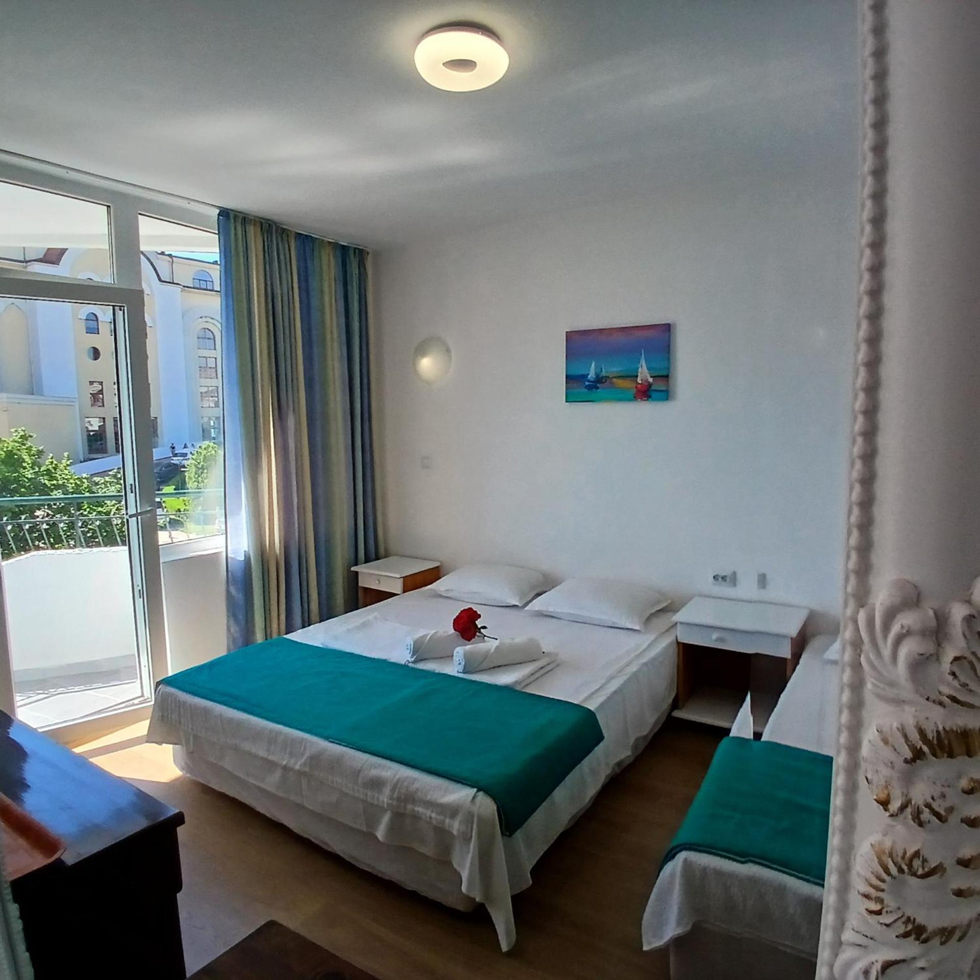 Sunny Island Obzor Hotel Bagian luar foto