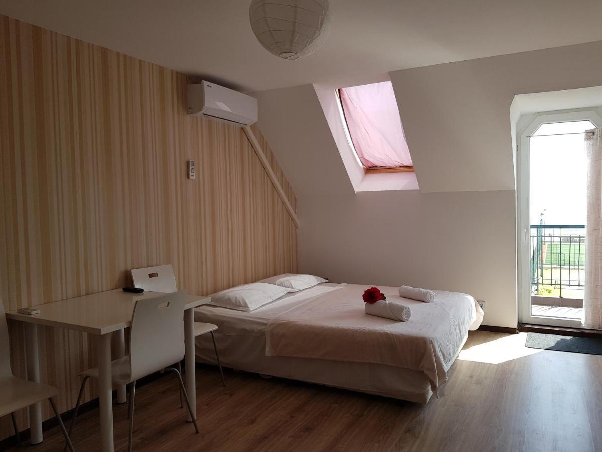 Sunny Island Obzor Hotel Bagian luar foto